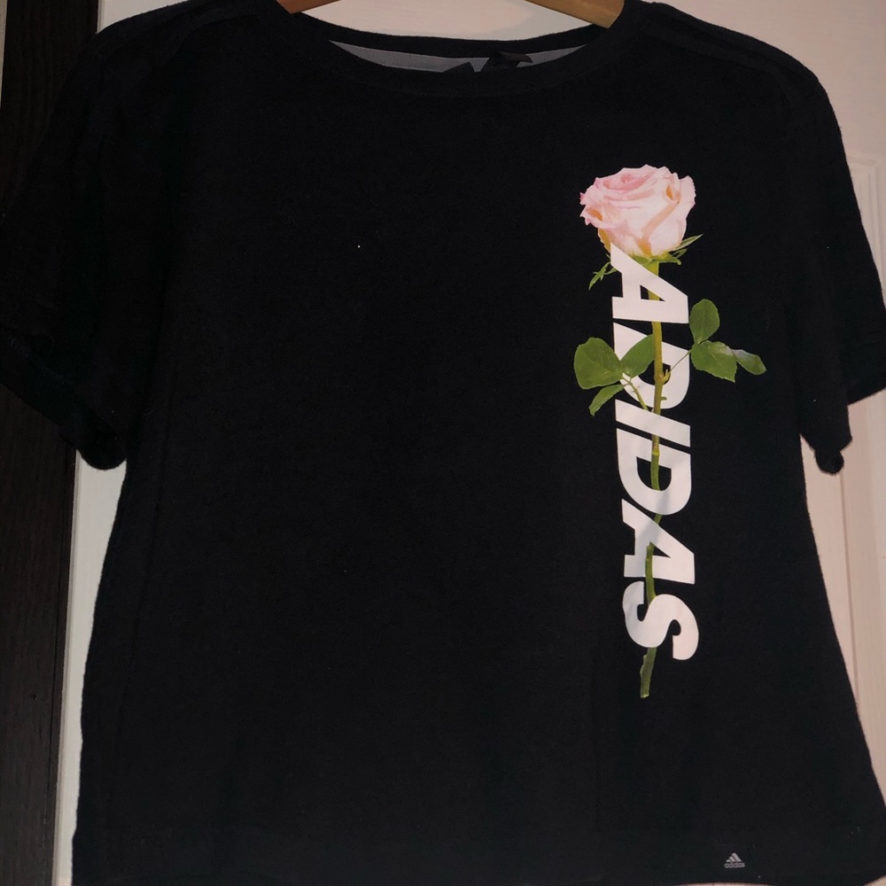 Adidas crop workout shirt
